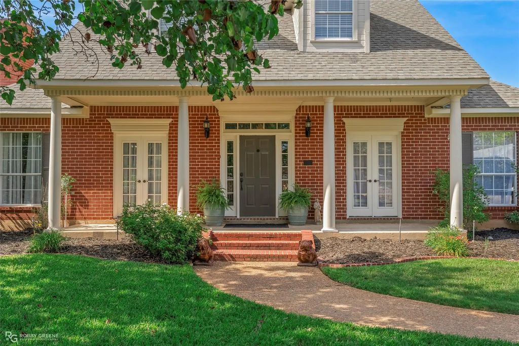 103 Cambridge Circle, Bossier City