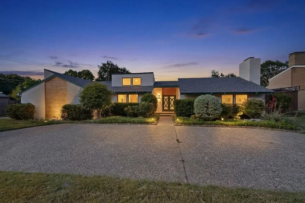 7109 Alpha Road, Dallas