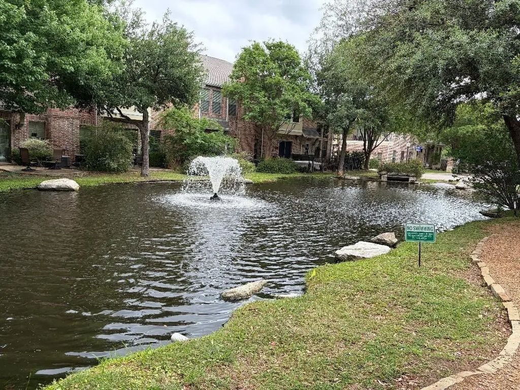 2014 Azure Pointe, Richardson