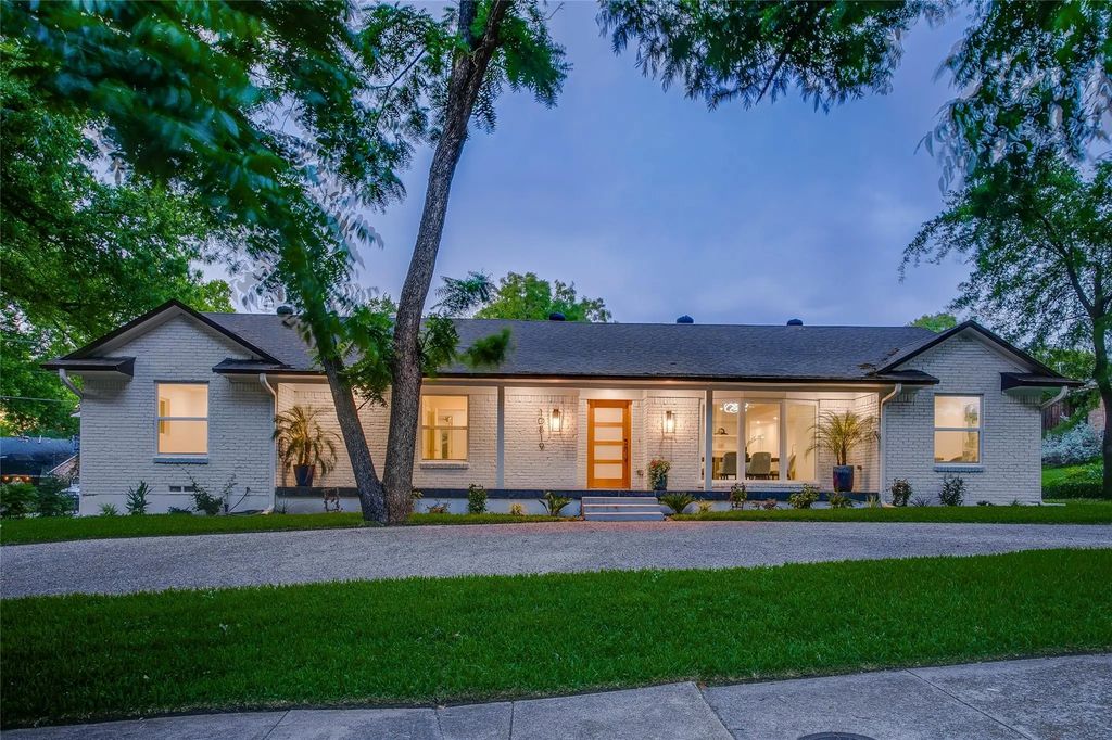 10819 Lochspring Drive, Dallas