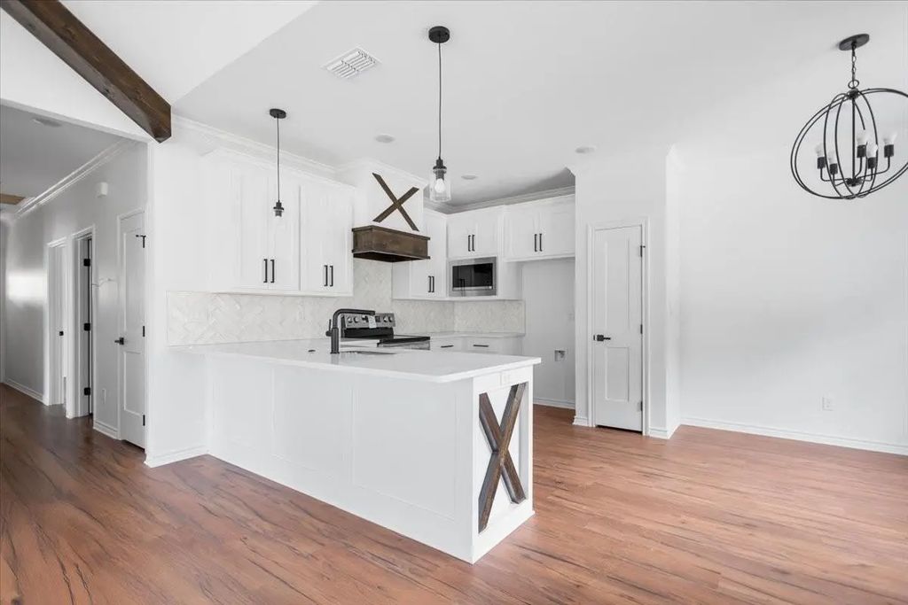 1615 Shawnee Boulevard, Tyler