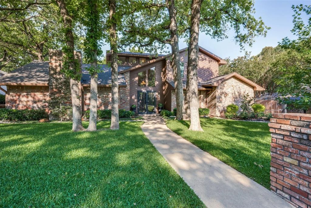 804 Firewheel Trail, Fort Worth