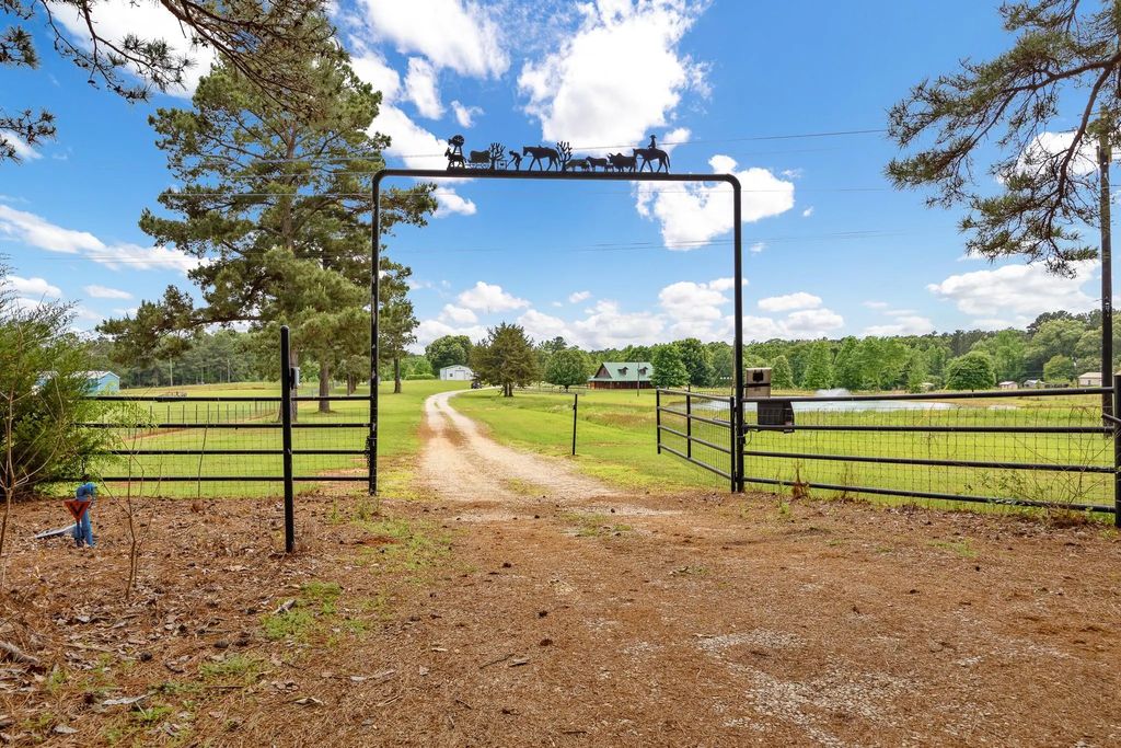 21184 Cr 2162, Troup
