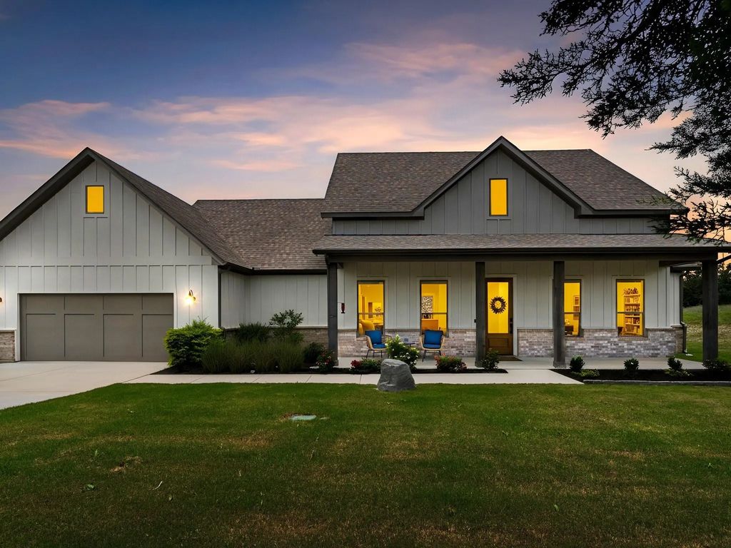 2020 Redemption Drive, Weatherford