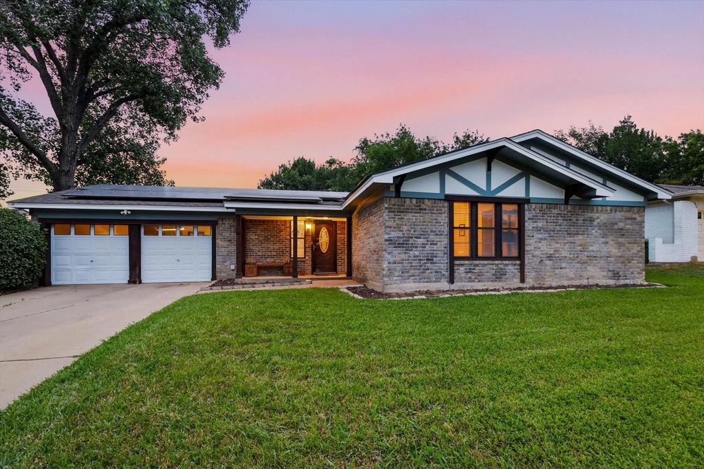 7605 N Richland Boulevard, North Richland Hills