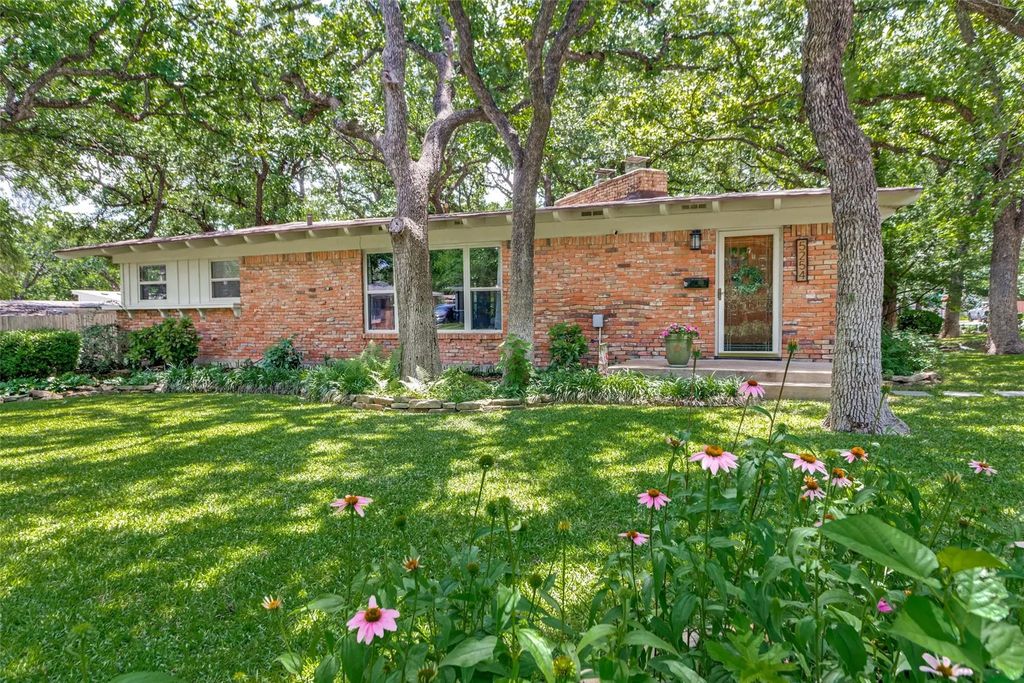 5254 Lambeth Lane, Fort Worth