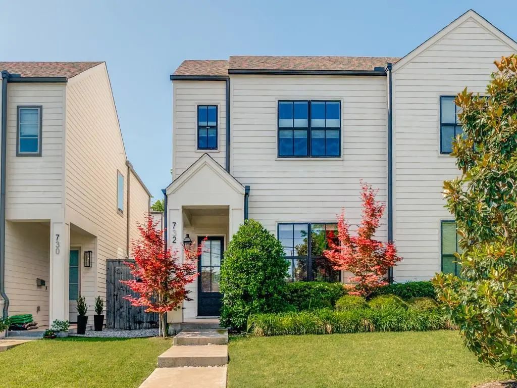 732 W 7th Street, Dallas