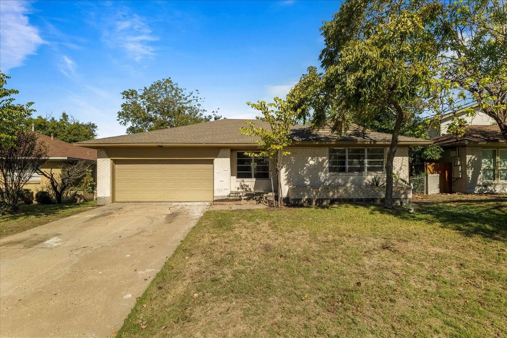 2243 Larry Drive, Dallas