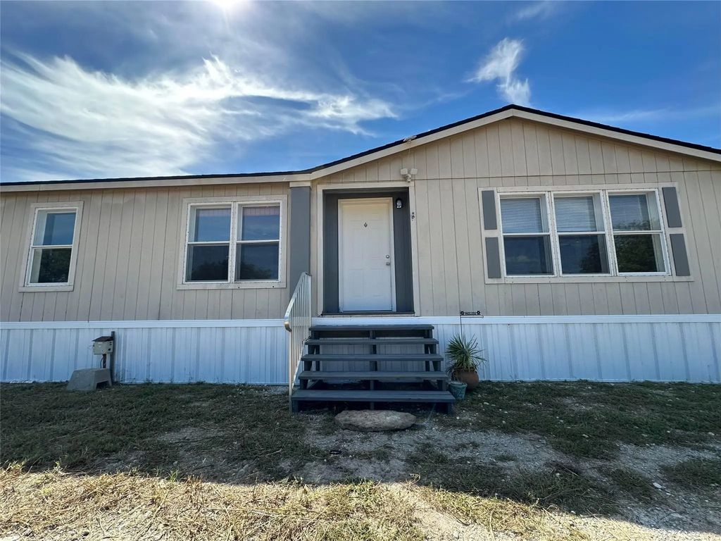 912 Partridge Court, Granbury