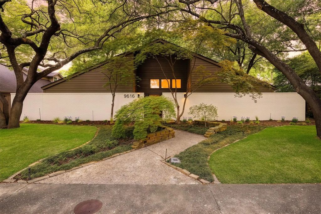 9616 Greensprint Drive, Dallas