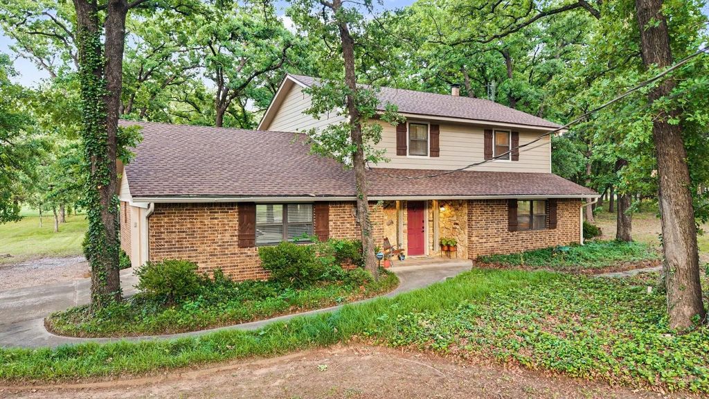 380 County Road 123, Gainesville
