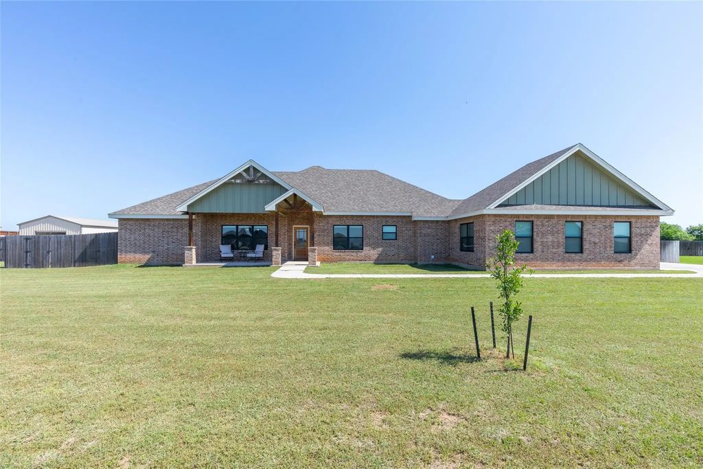 174 Windmill Crossing Road, Ovalo