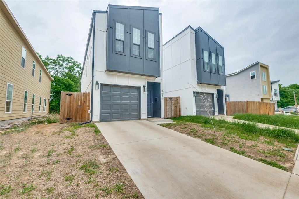 2325 Budd Street, Dallas