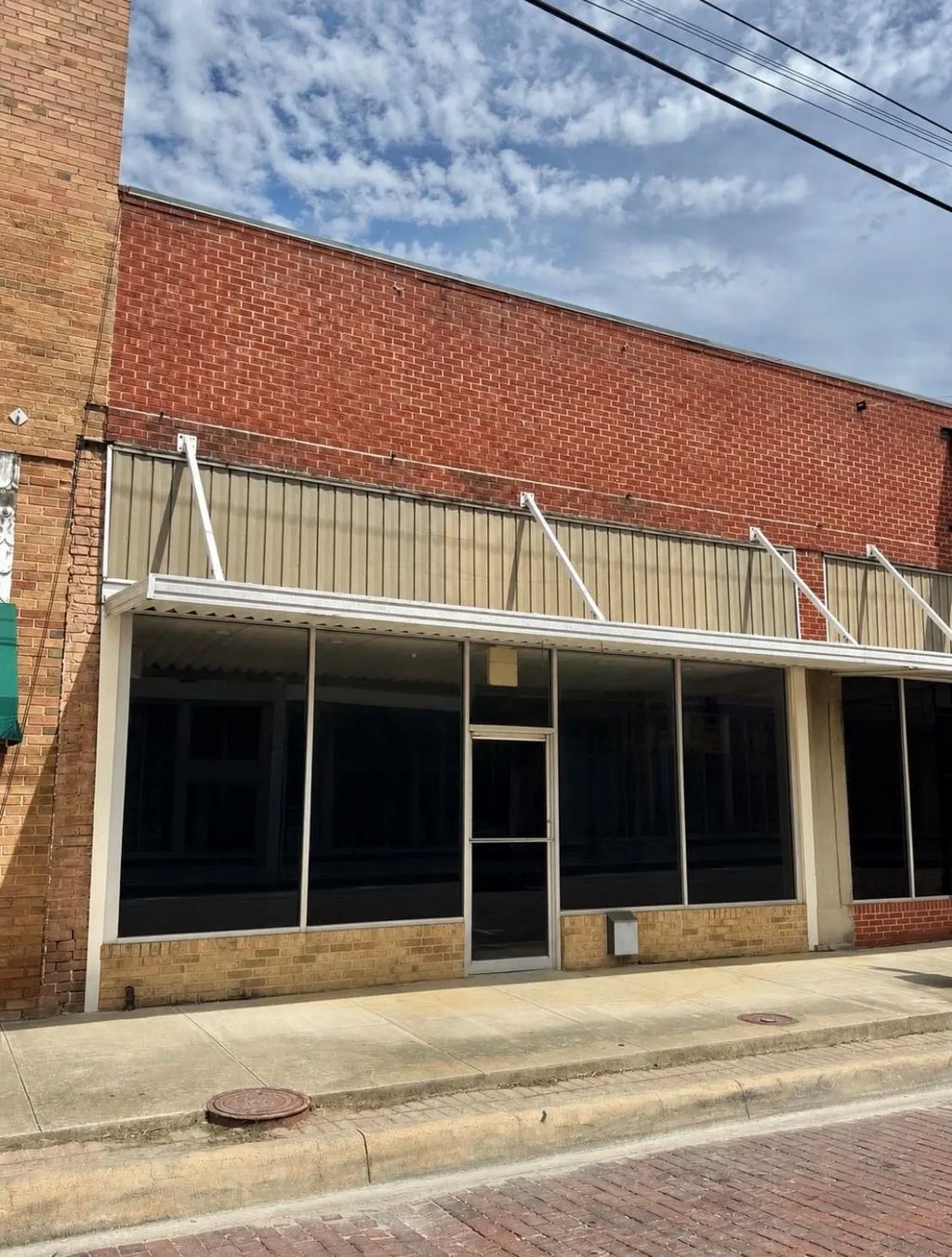 114 N Commerce Street, Gainesville