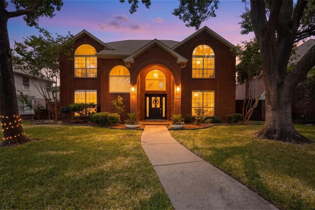 640 Forest Bend Drive, Plano