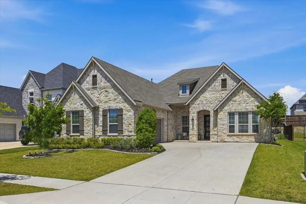 429 Samaritan Drive, Keller