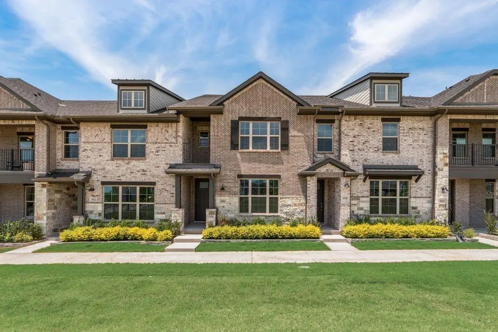 1916 Watermark Mews, Rowlett
