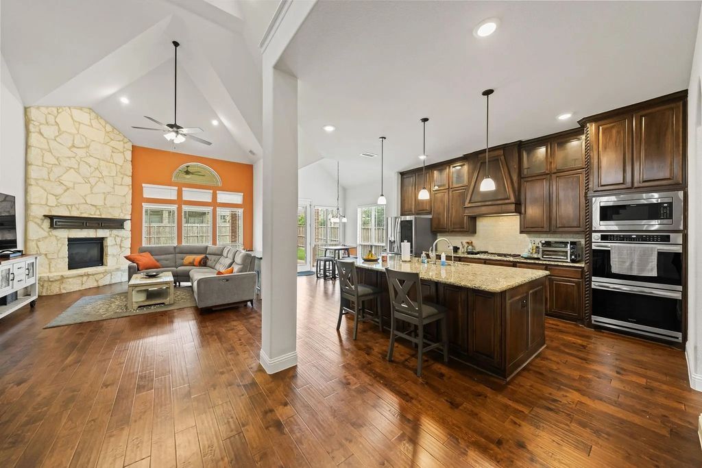 2605 Fair Oaks Avenue, Midlothian