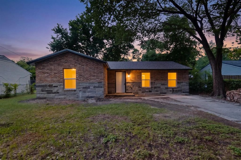 2518 Larry Drive, Dallas