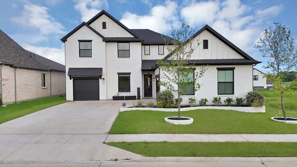 1110 Nora Lane, Forney