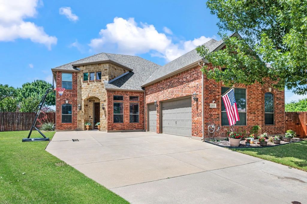 12833 Campolina Way, Fort Worth