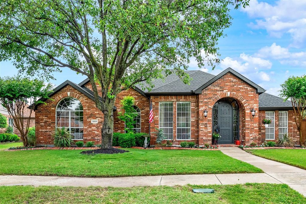3209 Blair Oak Drive, Rowlett