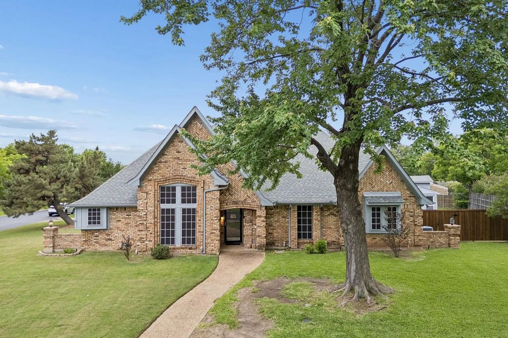 5205 Dixie Circle, Sachse