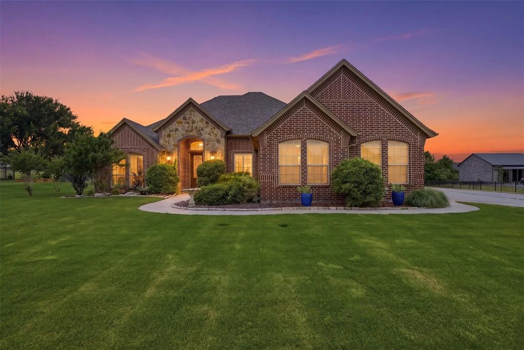 10508 Mustang Wells Drive, Fort Worth