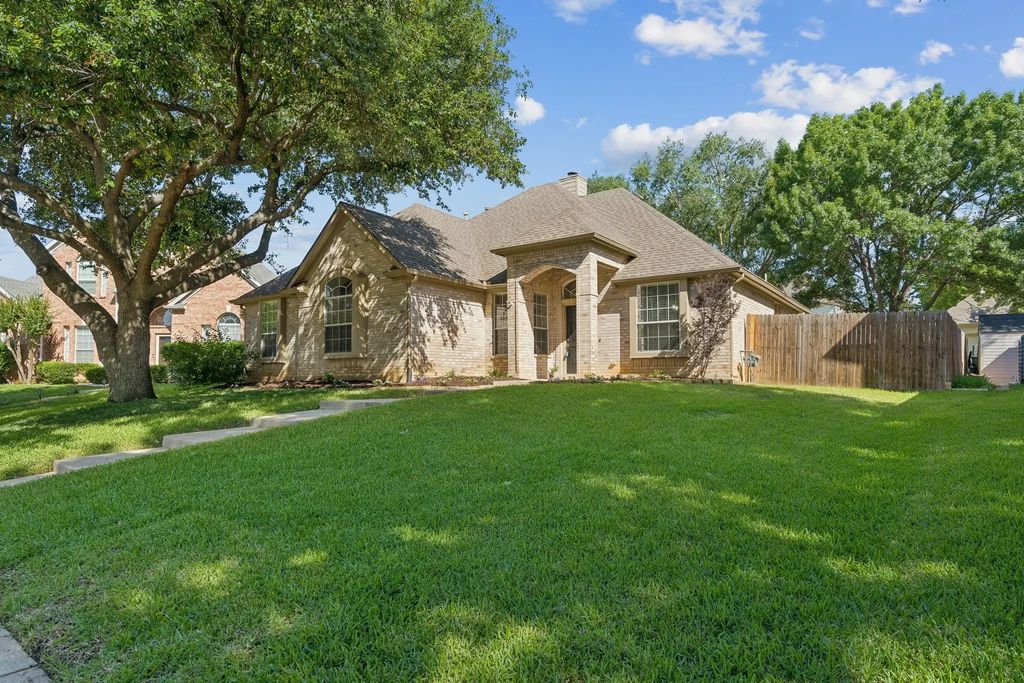 1616 Bar Harbor Drive, Flower Mound