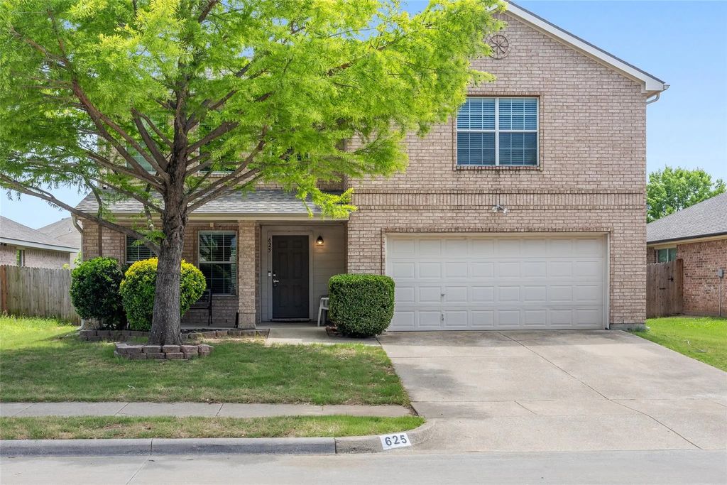 625 Condor Trail, Saginaw