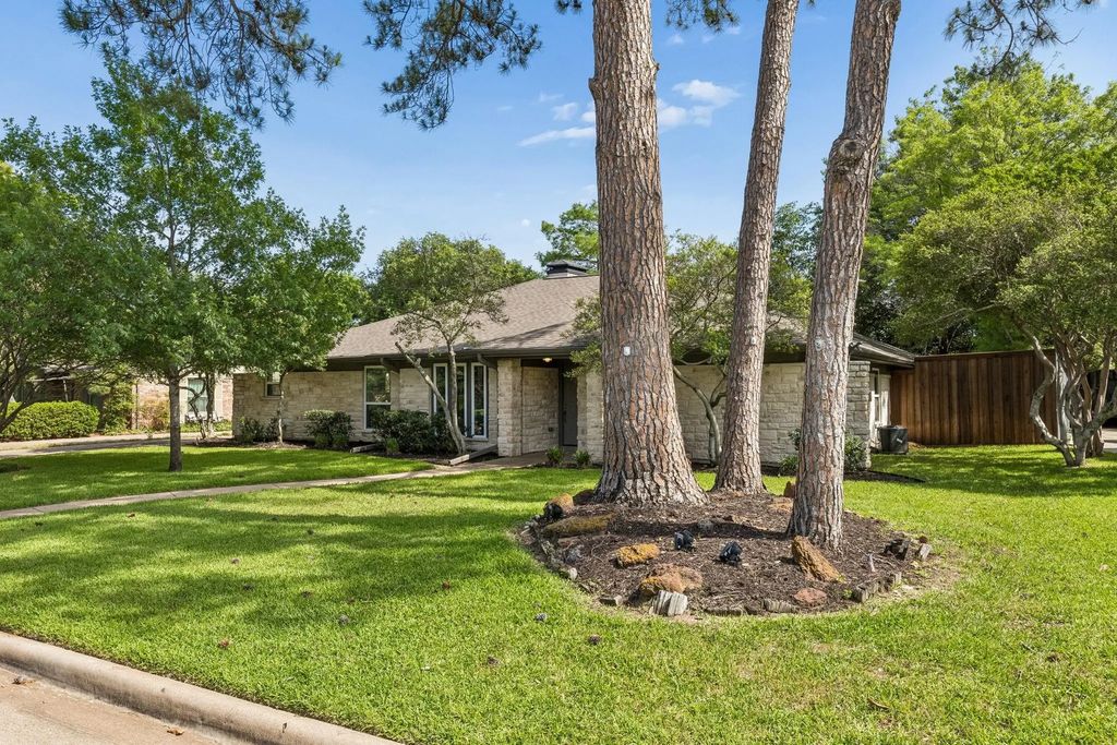 106 Seminole Drive, Trophy Club