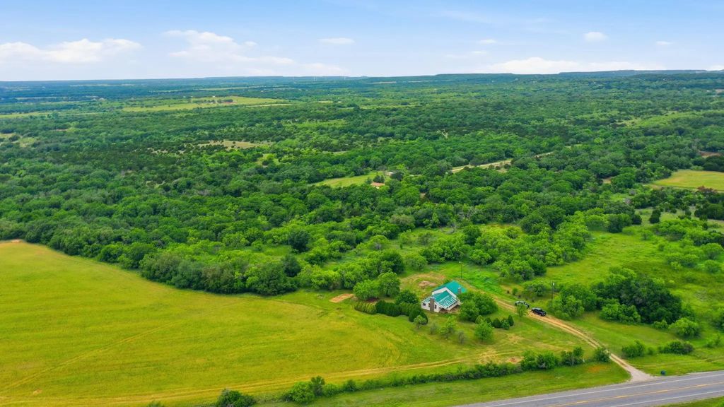 16665 State Highway 206, Cross Plains