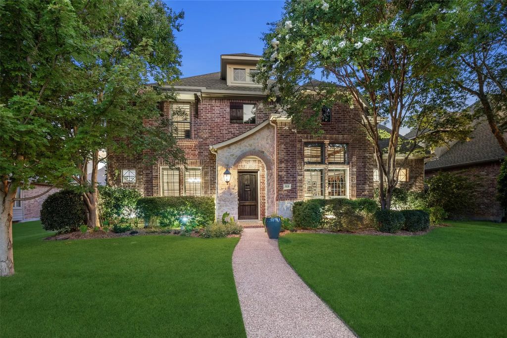 919 Lairds Lane, Allen