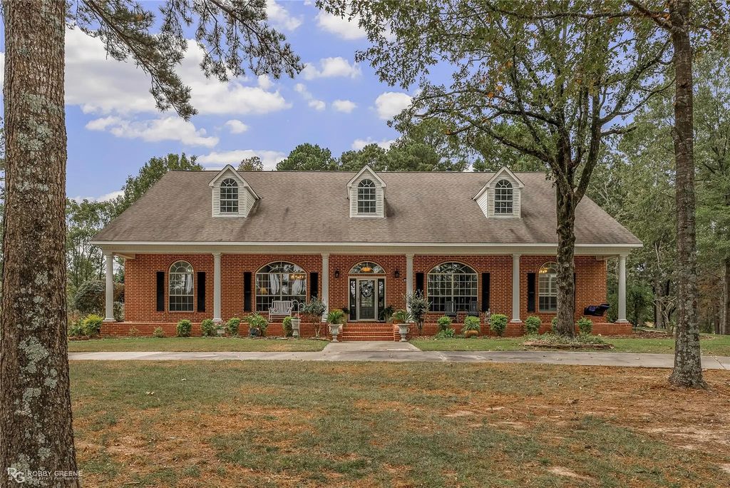 400 Crouch Road, Benton