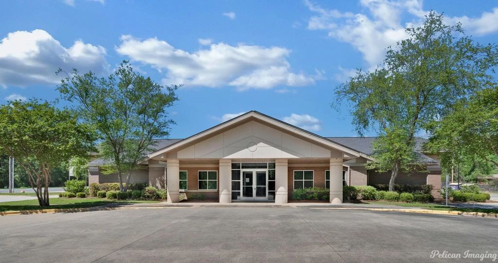 3312 North Market Street, Shreveport