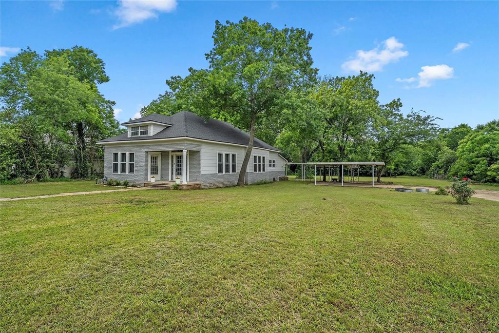 402 N Bordon Street, Lorena