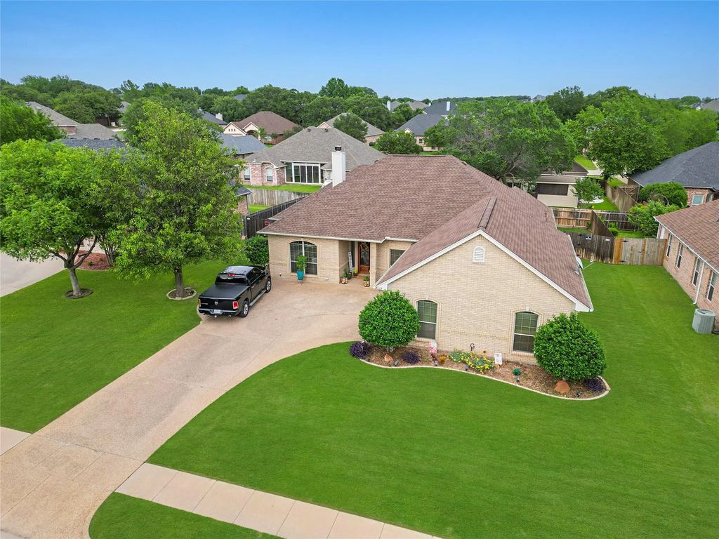 1022 Belmont Drive, Kennedale