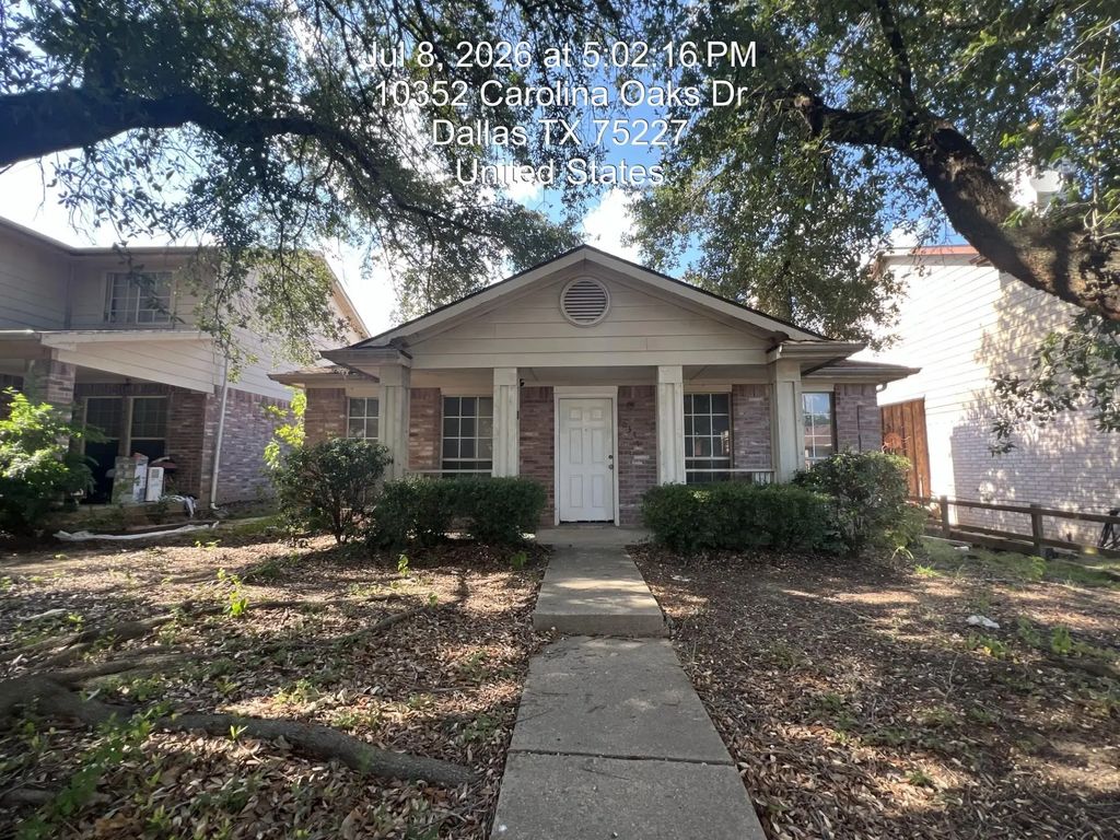 10347 Carolina Oaks Drive, Dallas