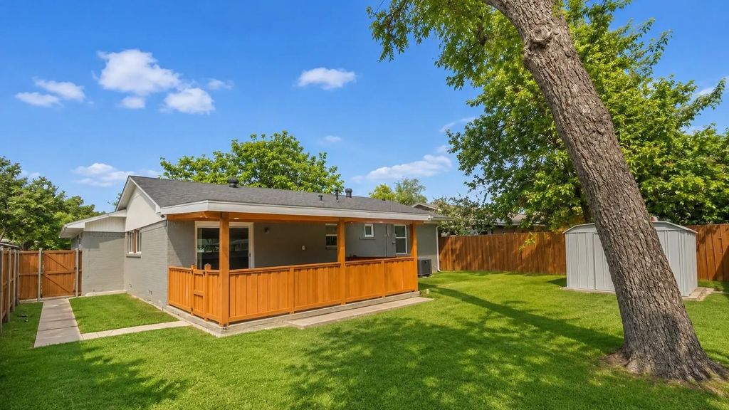 3228 Millmar Drive, Dallas
