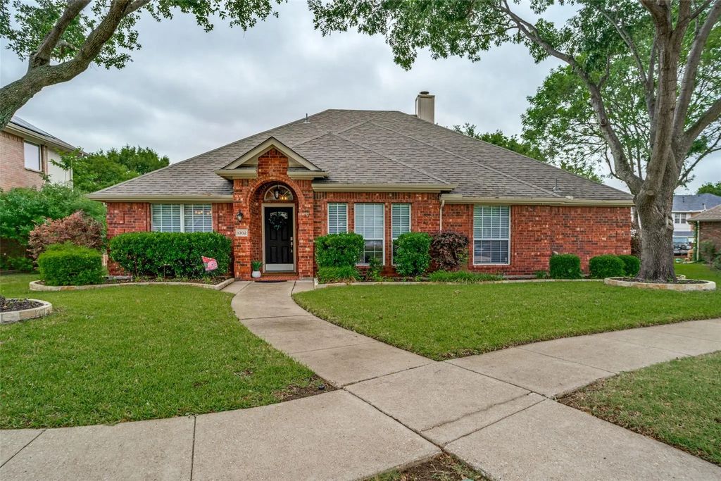 1302 Woodmoor Drive, Allen