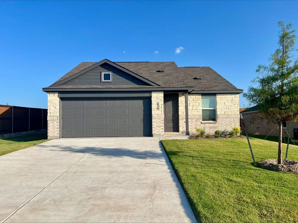 410 Mcnelly Lane, Sherman