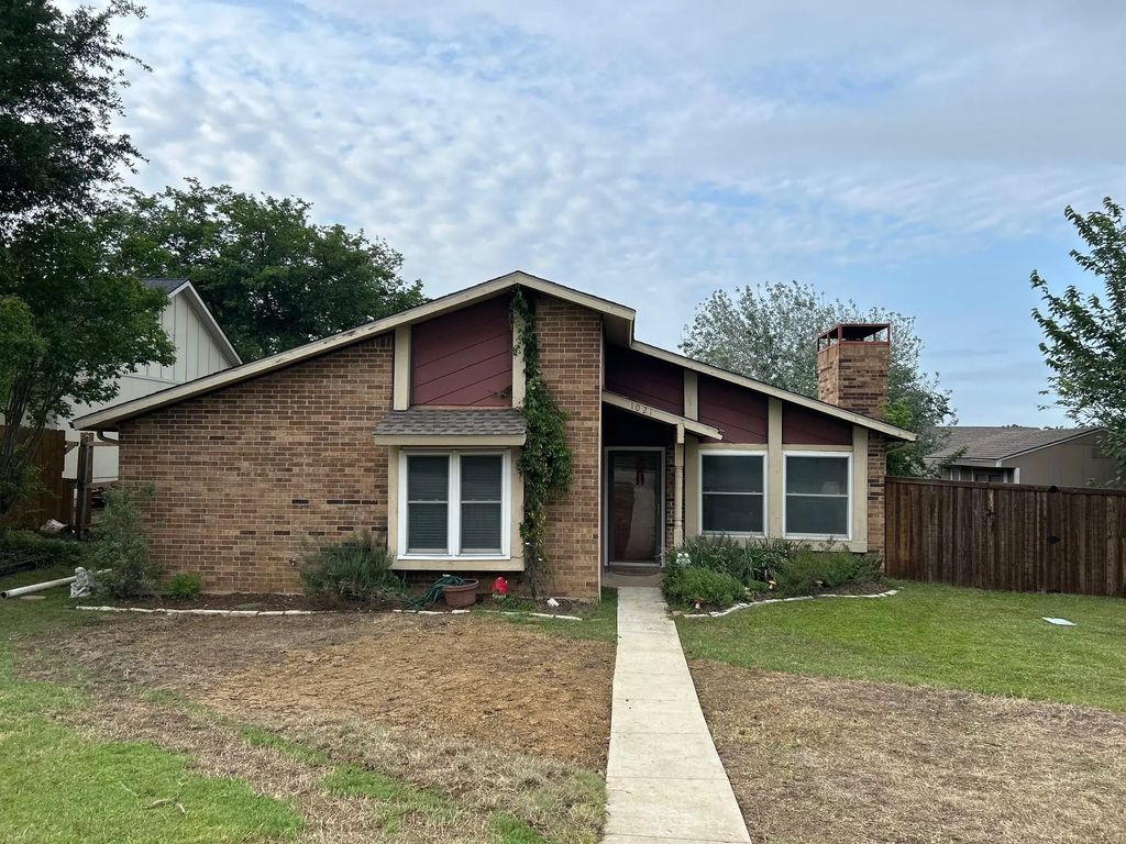 1021 E Peters Colony Road, Carrollton