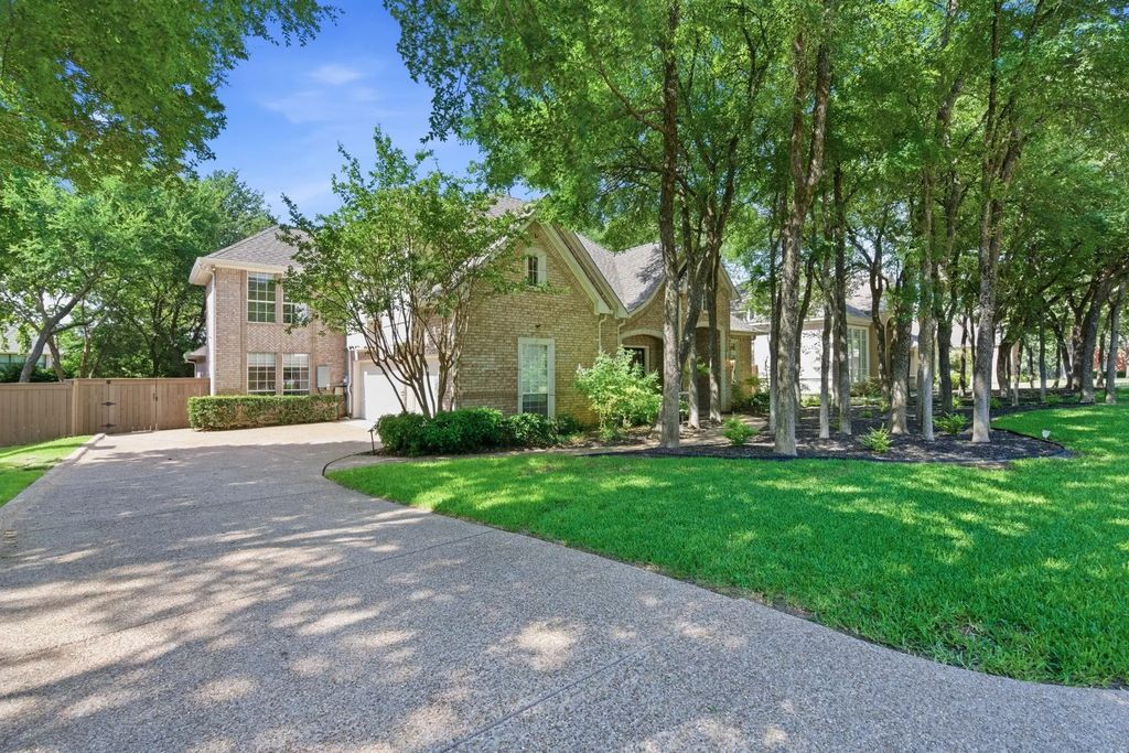 605 Blair Court, Southlake