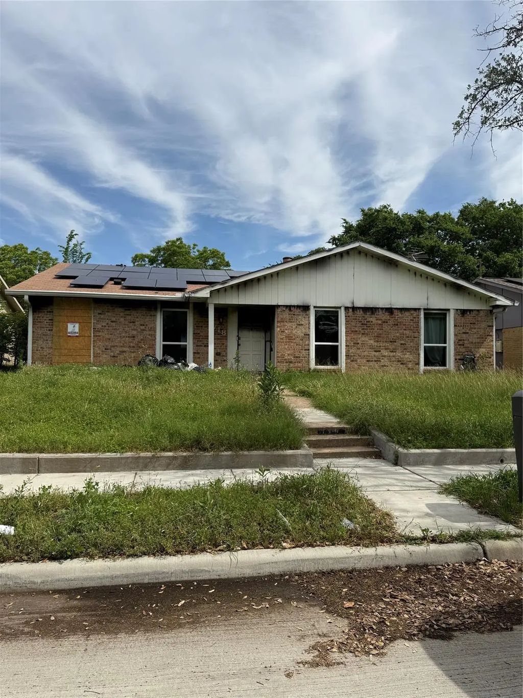 718 Edelweiss Drive, Grand Prairie
