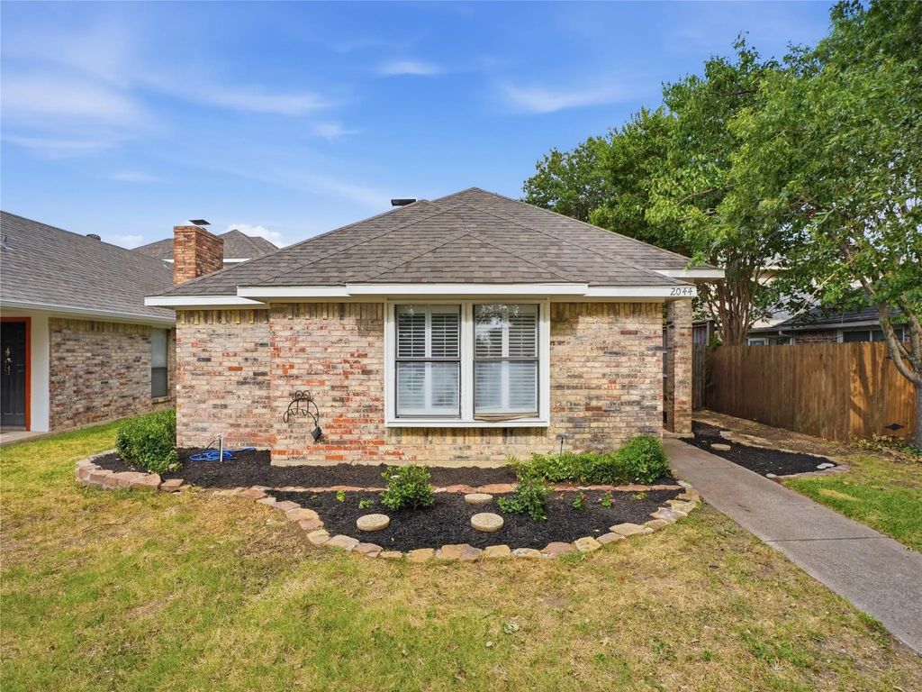 2044 Whippoorwill Lane, Carrollton