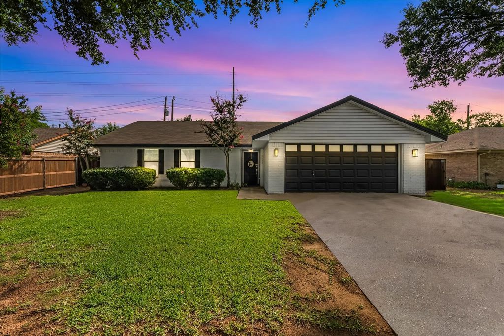 2533 Quail Ridge Drive, Denton
