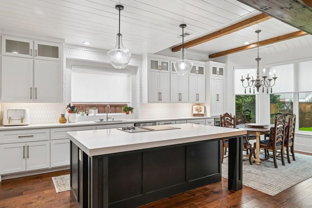 6404 Dakota Drive, Plano