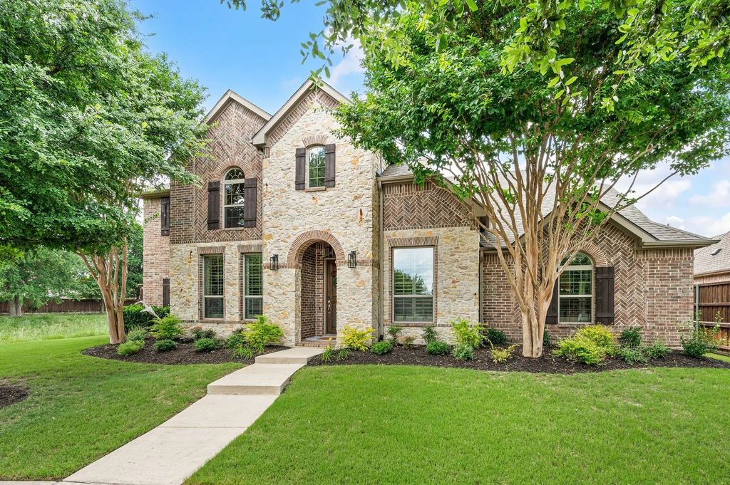 12715 Brook Ridge Drive, Frisco