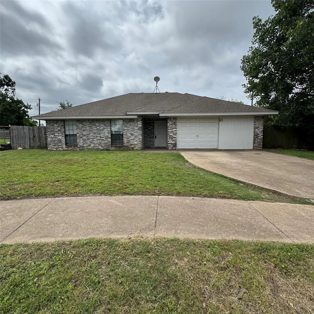 12 States Avenue, Midlothian