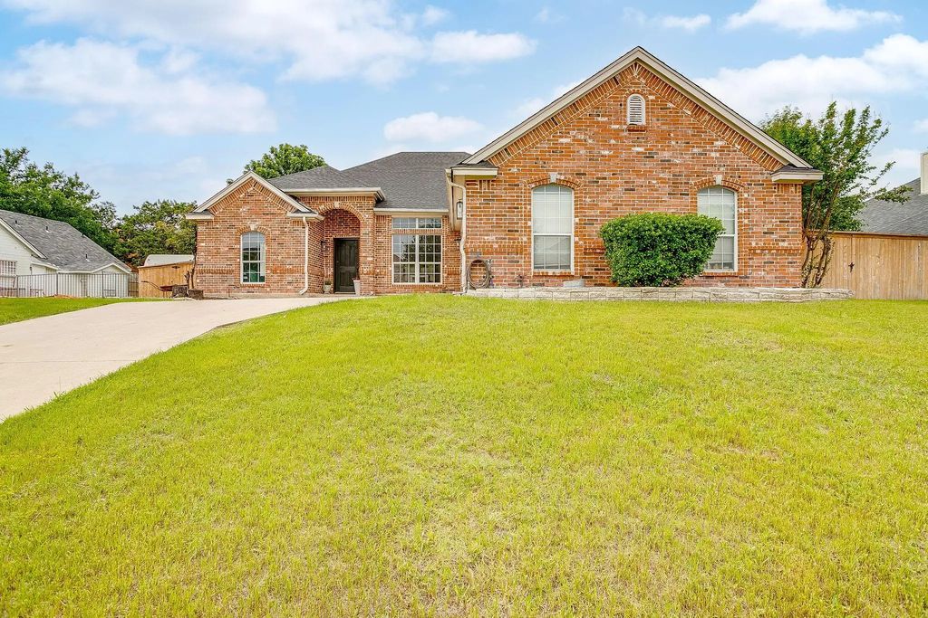 131 Mockingbird Lane, Aledo
